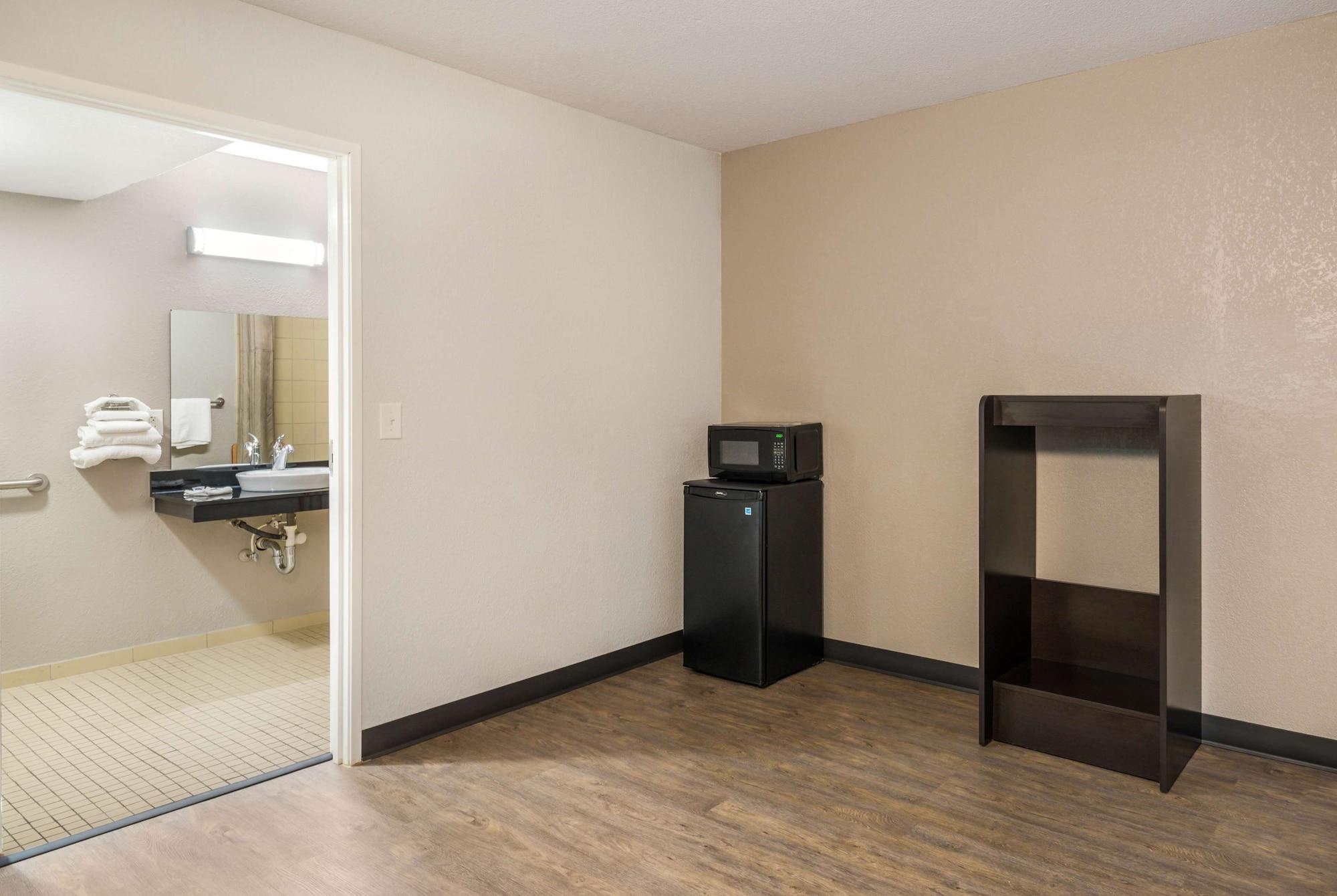 Motel 6-Sandston, Va - Richmond, Va Ngoại thất bức ảnh