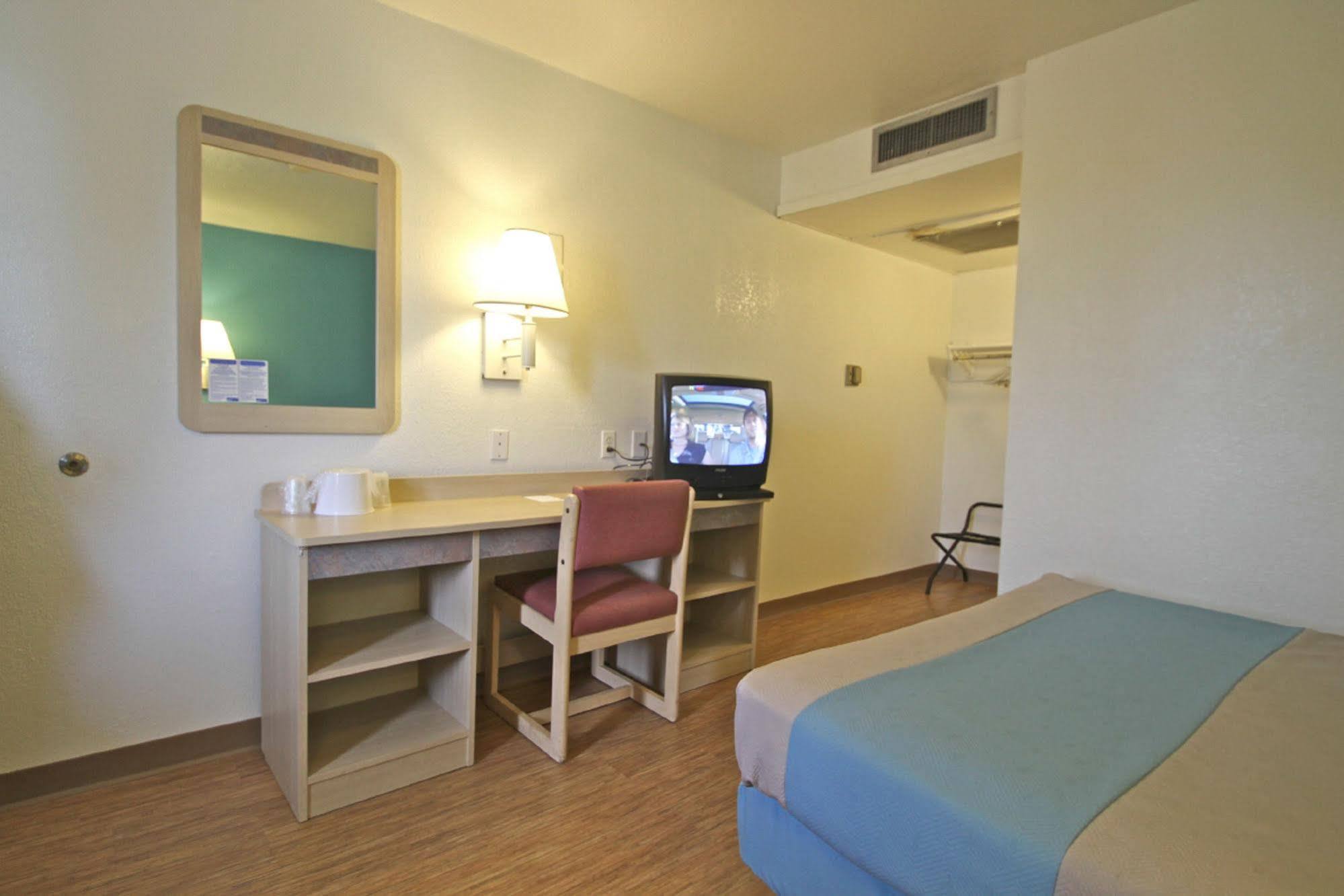 Motel 6-Sandston, Va - Richmond, Va Ngoại thất bức ảnh