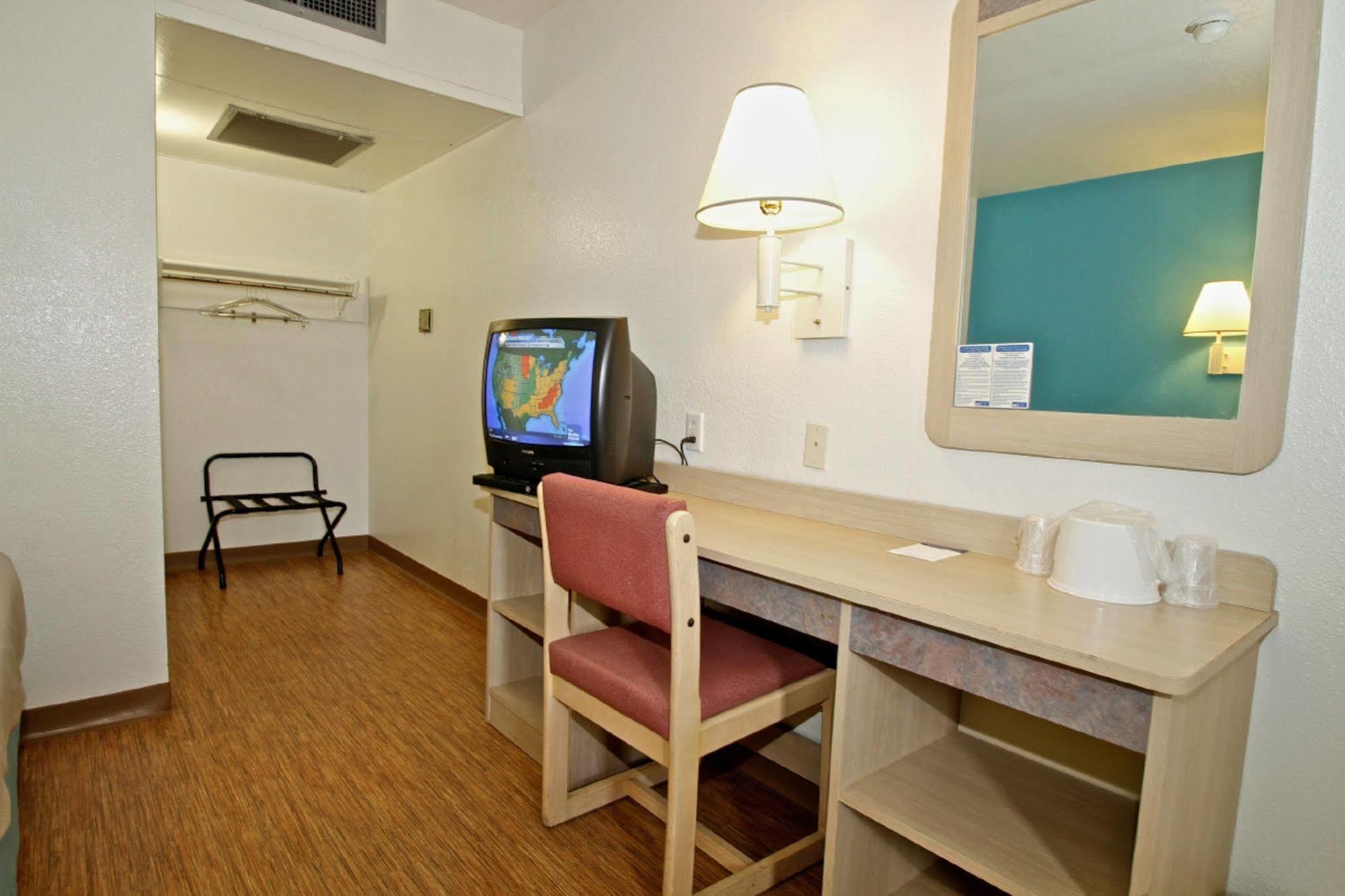 Motel 6-Sandston, Va - Richmond, Va Ngoại thất bức ảnh